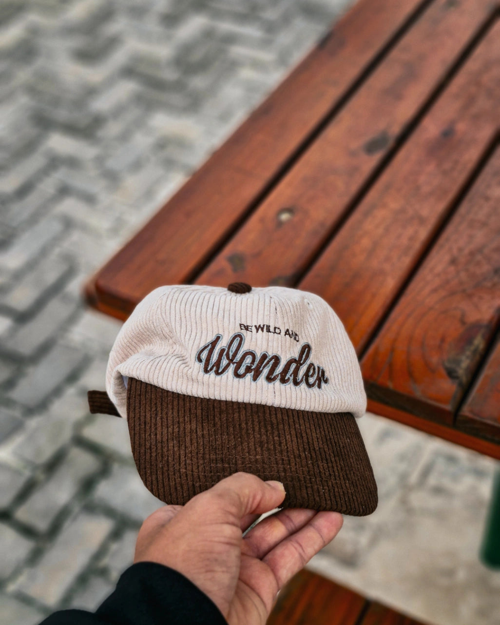 Boné- Wonder veludo