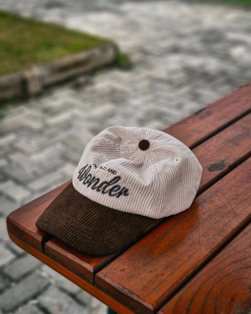 Boné- Wonder veludo