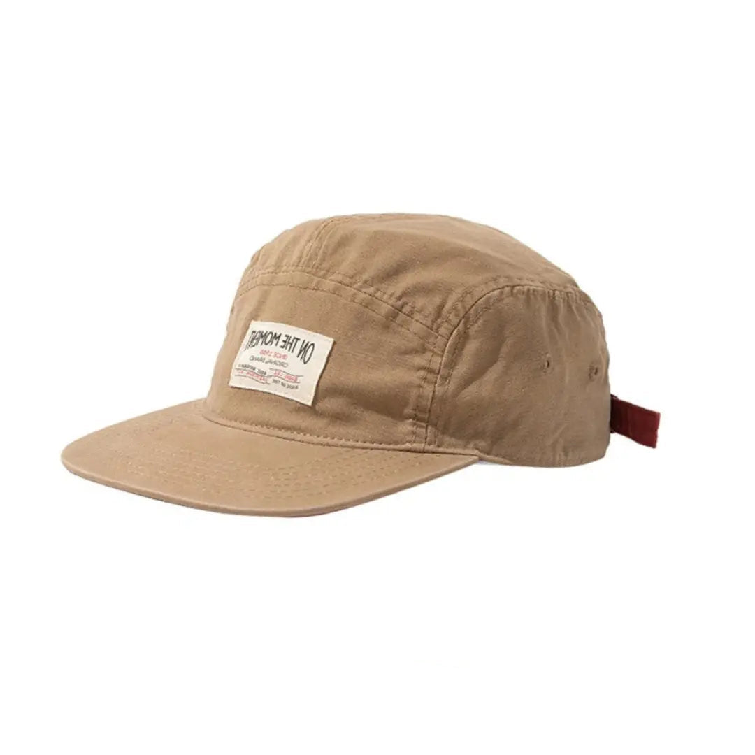 Boné - ON THE MOMENT