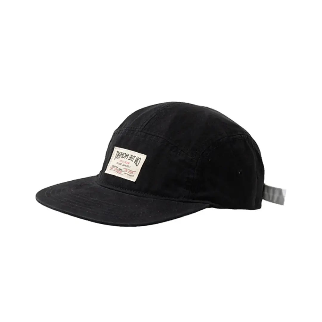 Boné - ON THE MOMENT