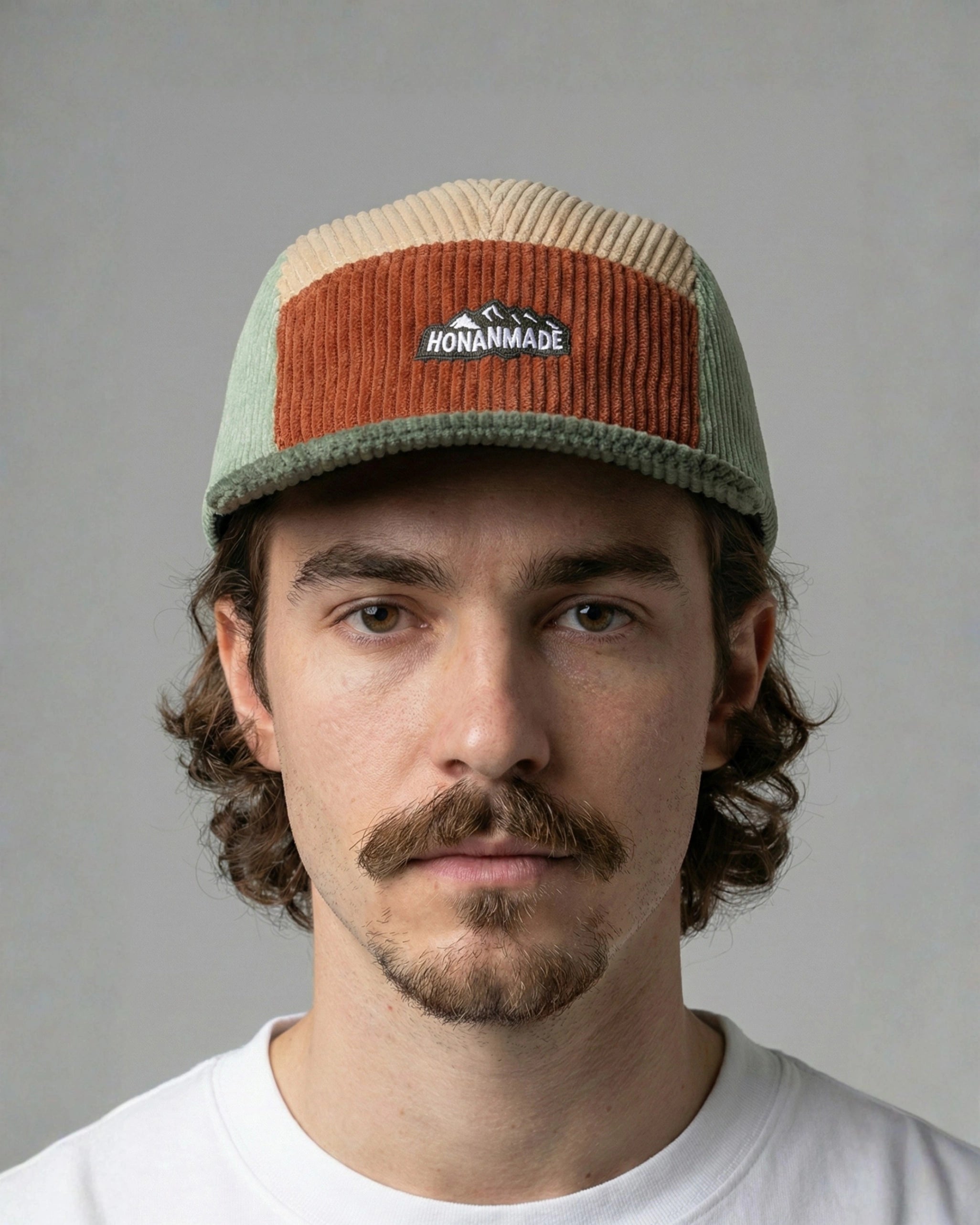 Boné- honanmade aveludado